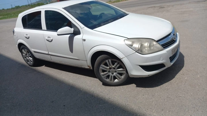 Opel Astra 2011 года выпуска, г Нальчик, КБР